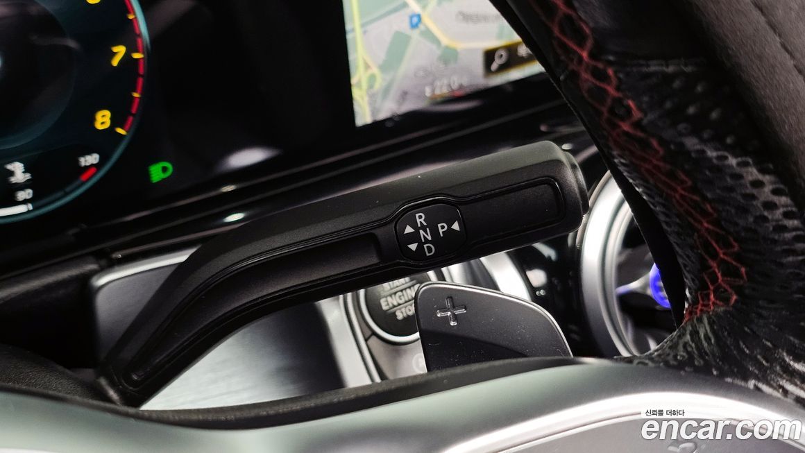 Mercedes-Benz GLB-Class 2021