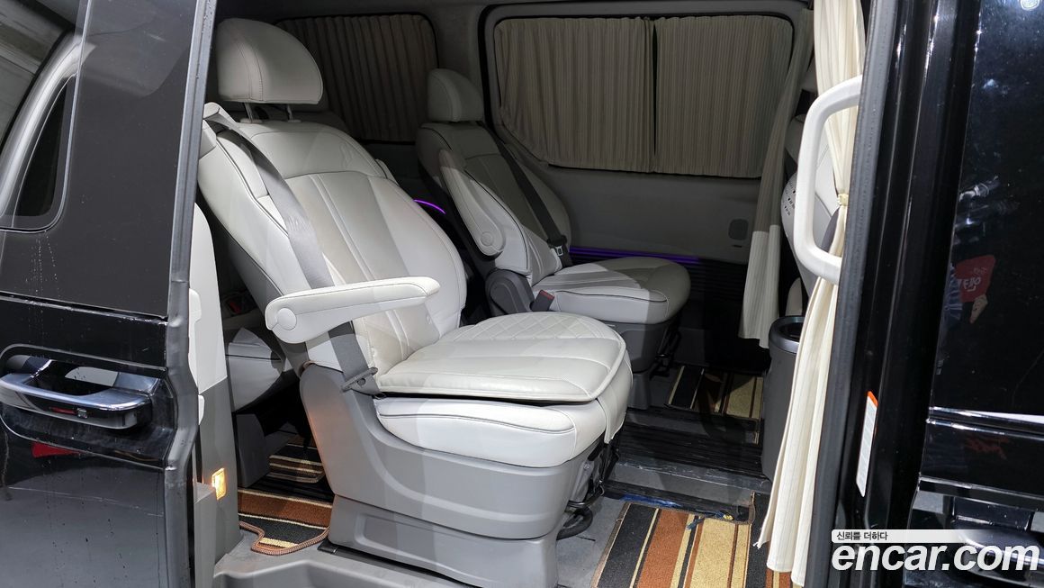 Hyundai Staria 2023