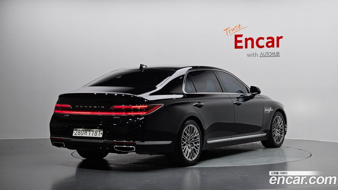 Genesis G90 2021
