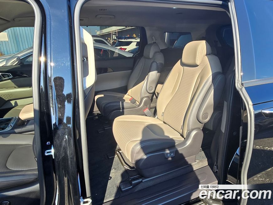 Kia Canival 2024