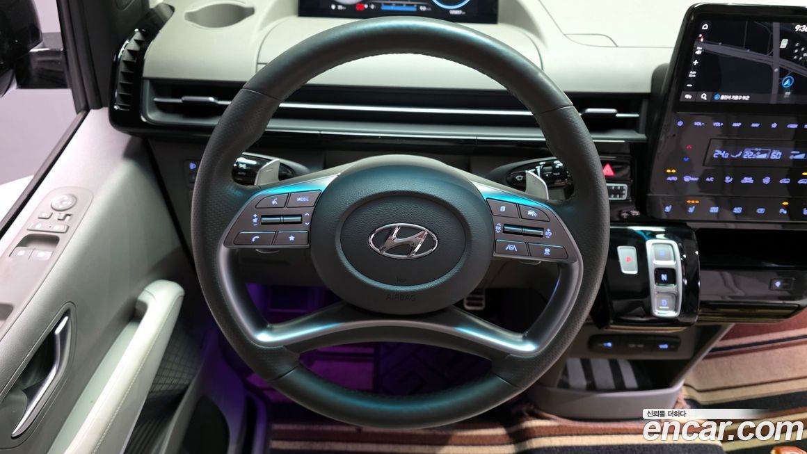 Hyundai Staria 2023