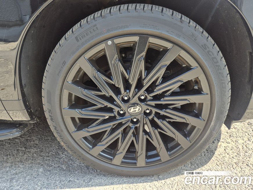 Hyundai Santafe 2025