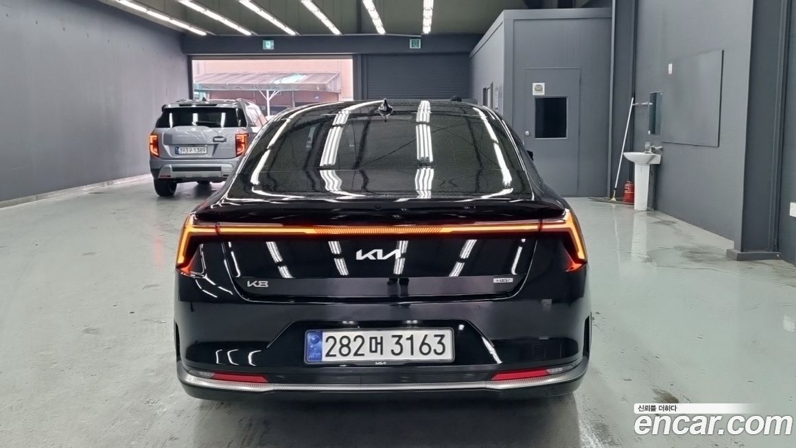 Kia K8 2025