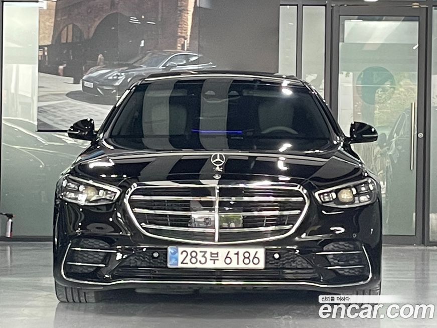 Mercedes-Benz S-Class 2022