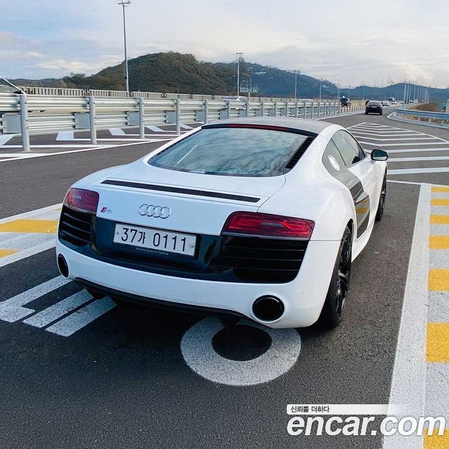 Audi R8 2015