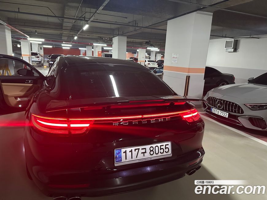 Porsche Panamera 2018