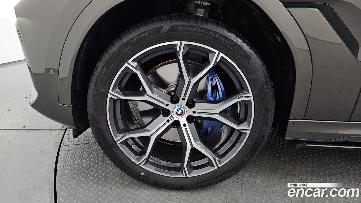 BMW X6 2023