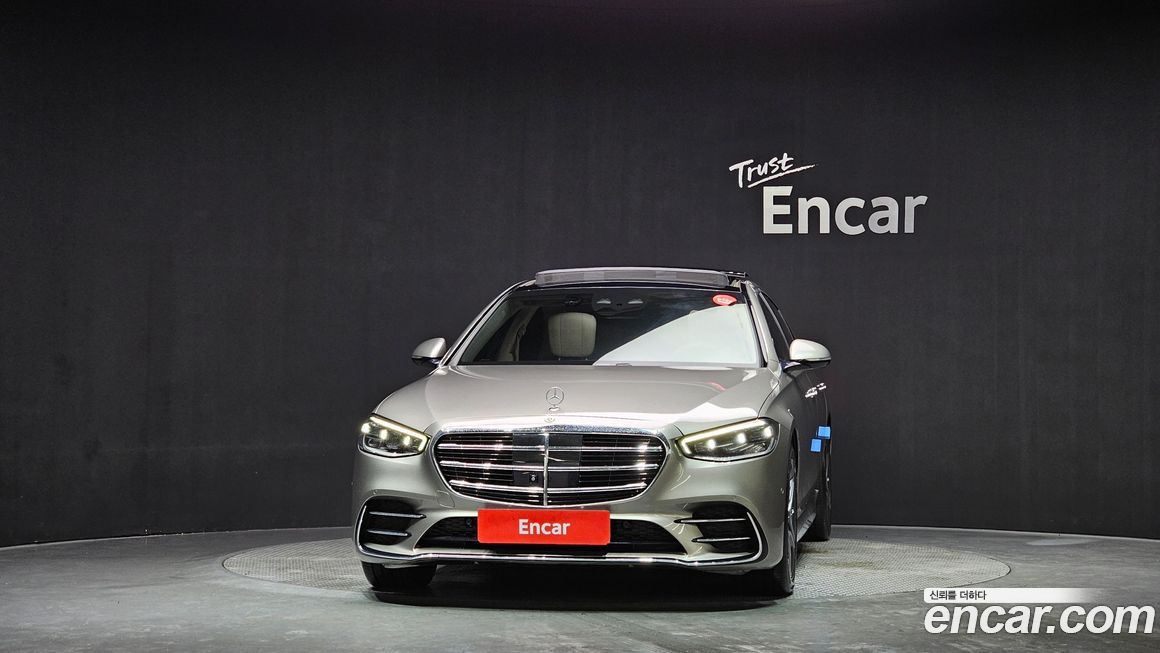 Mercedes-Benz S-Class 2022