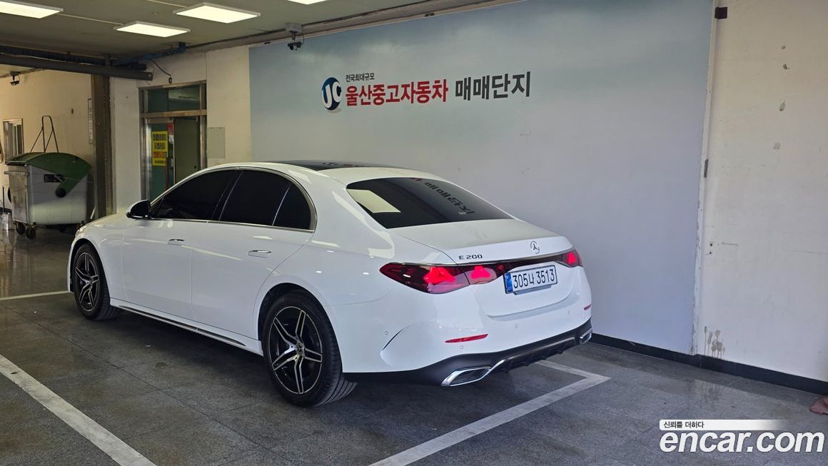 Mercedes-Benz E-Class 2026