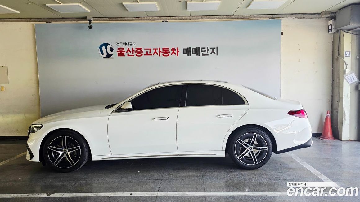 Mercedes-Benz E-Class 2026