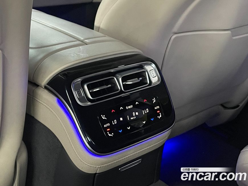 Mercedes-Benz S-Class 2022