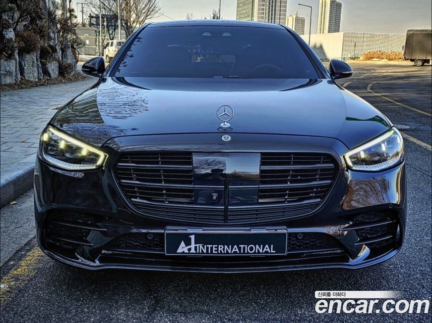 Mercedes-Benz S-Class 2022