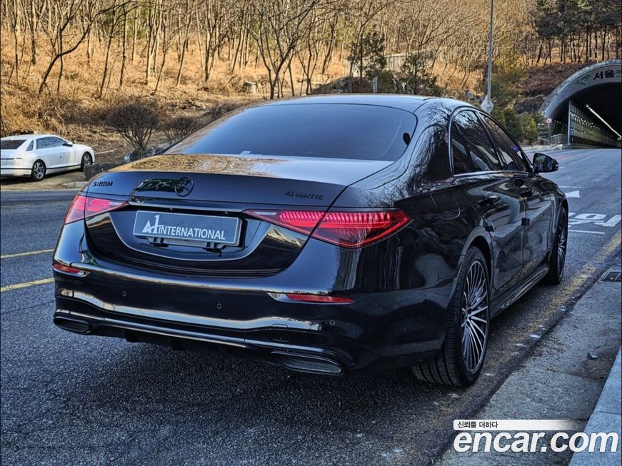 Mercedes-Benz S-Class 2022