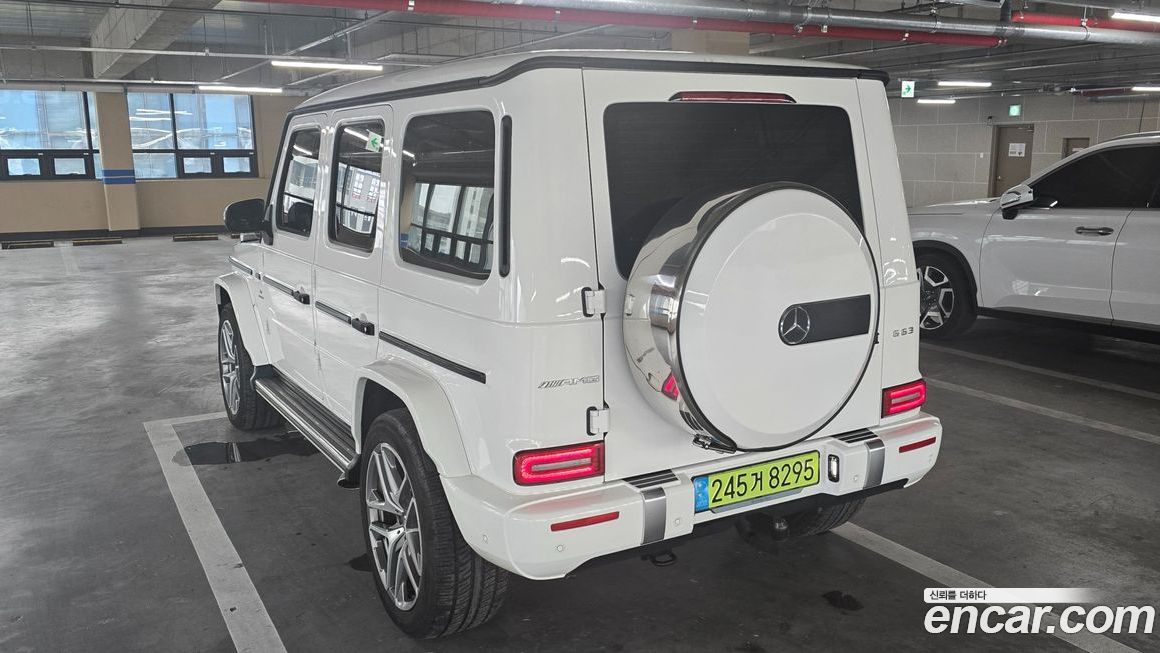 Mercedes-Benz G-Class 2024