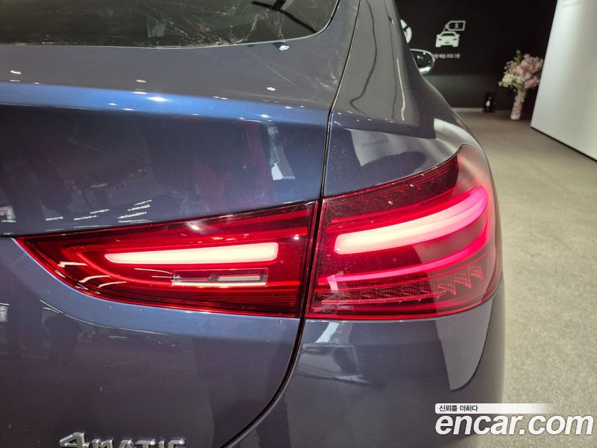 Mercedes-Benz GLE-Class 2025