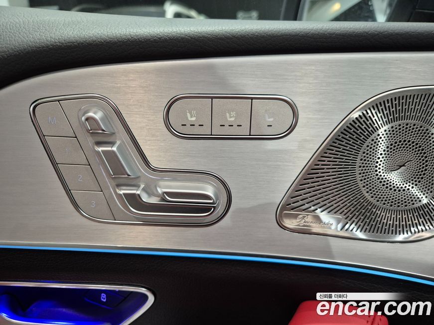 Mercedes-Benz GLE-Class 2025