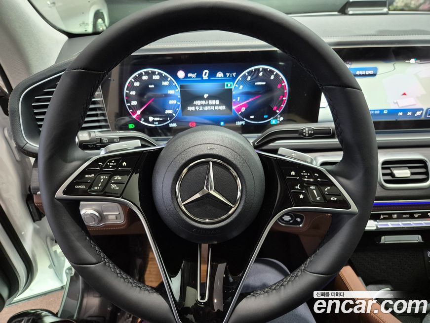 Mercedes-Benz GLE-Class 2026