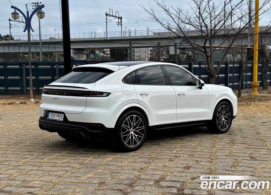 Porsche Cayenne 2024