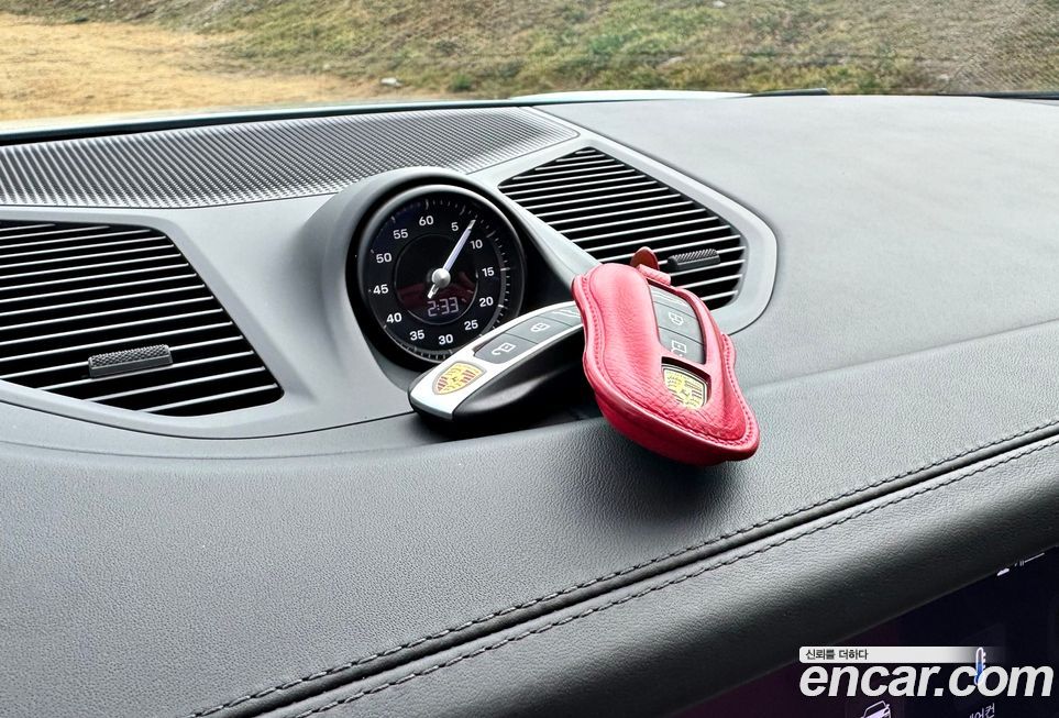 Porsche Cayenne 2024