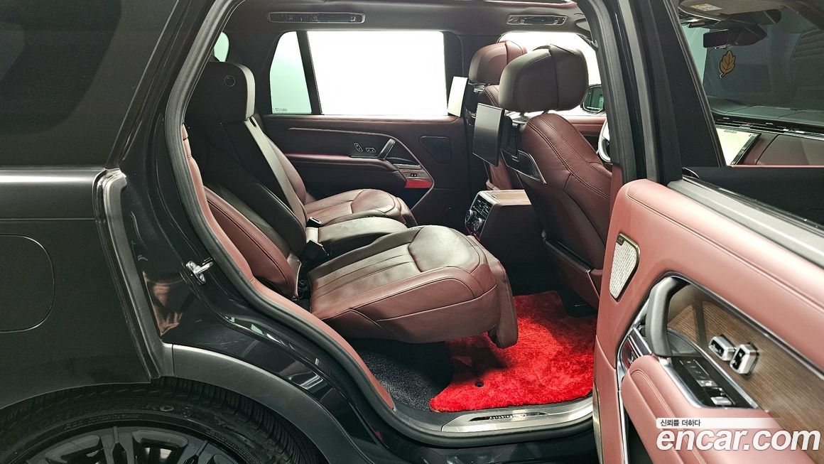 Land Rover Range Rover 2024