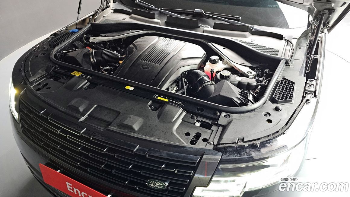 Land Rover Range Rover 2024