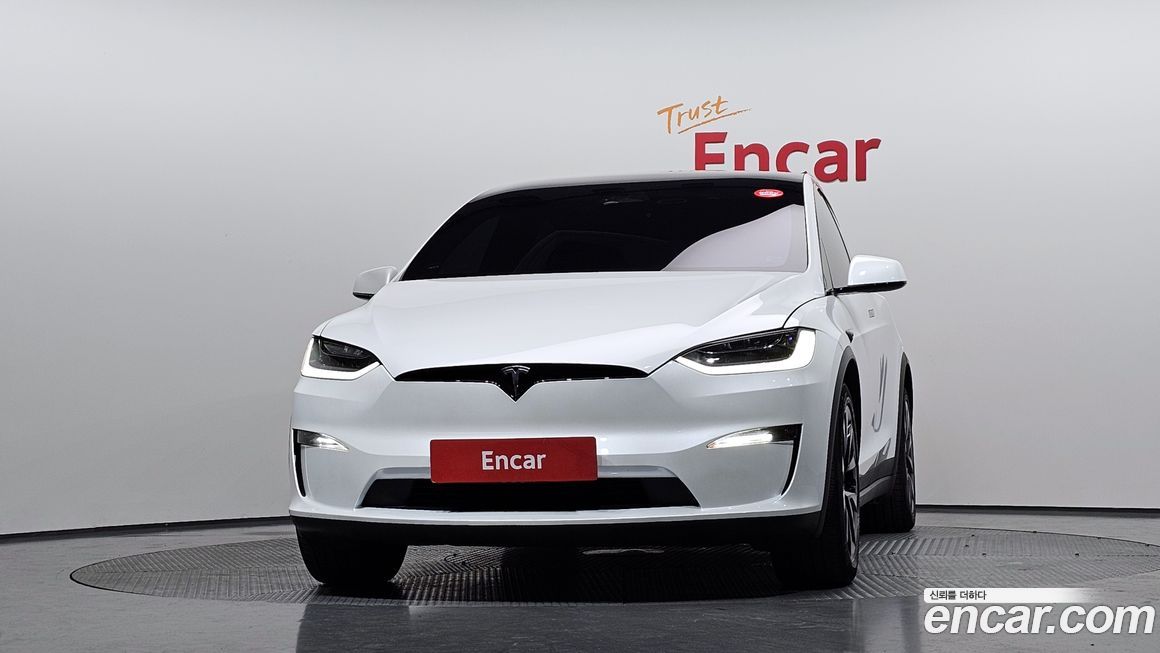 Tesla Model X 2023