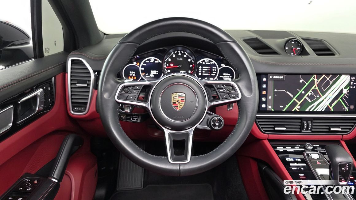 Porsche Cayenne 2023