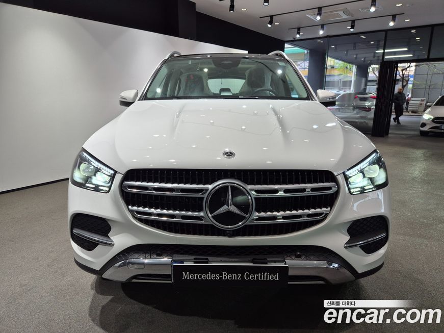 Mercedes-Benz GLE-Class 2026