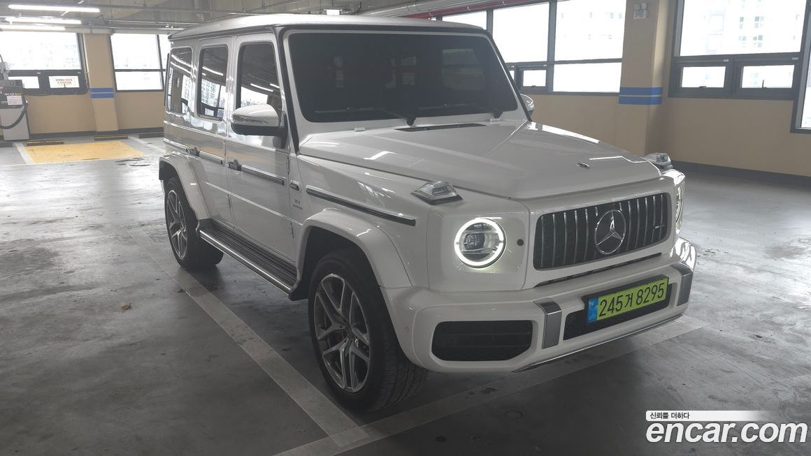Mercedes-Benz G-Class 2024