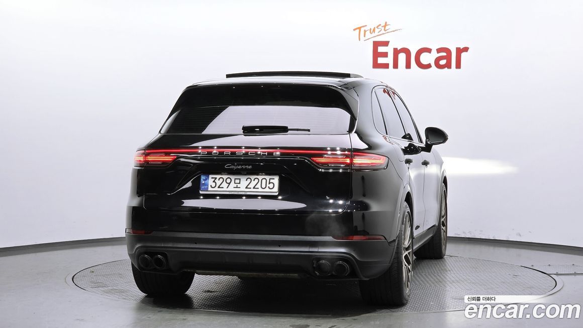 Porsche Cayenne 2023