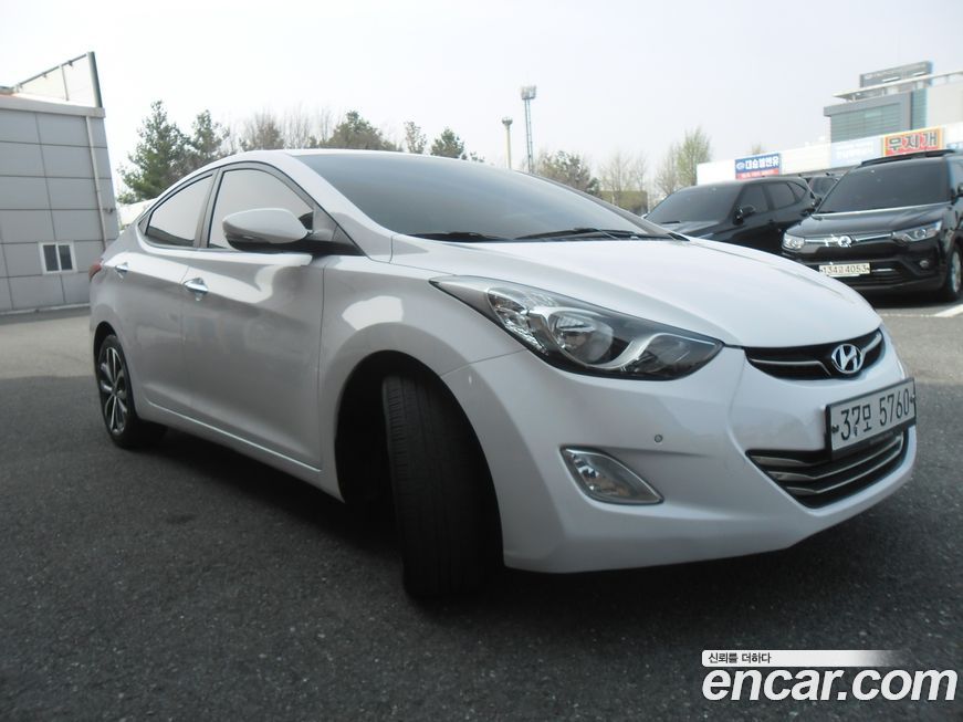 Hyundai AVANTE 2014