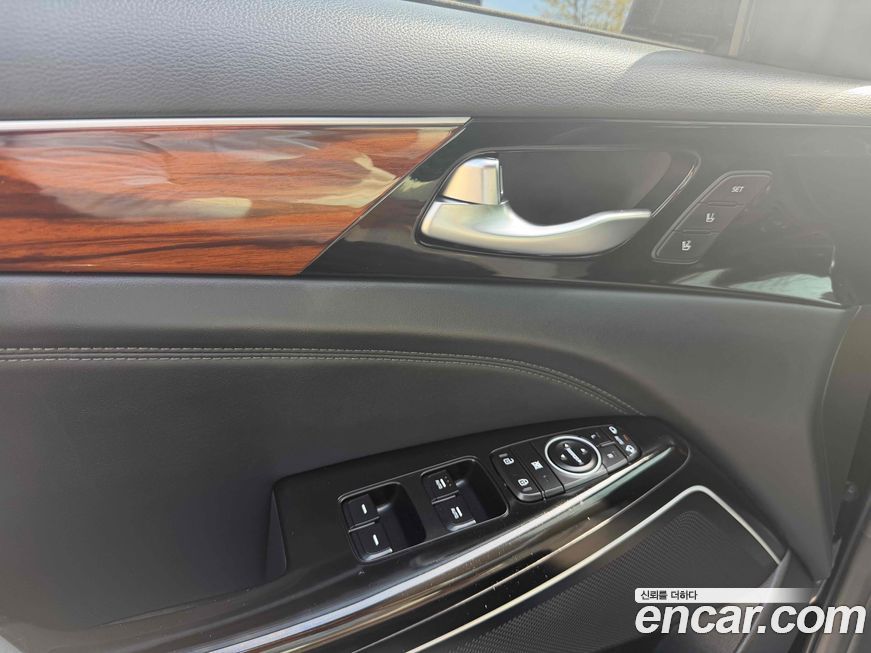 Kia K7 2017