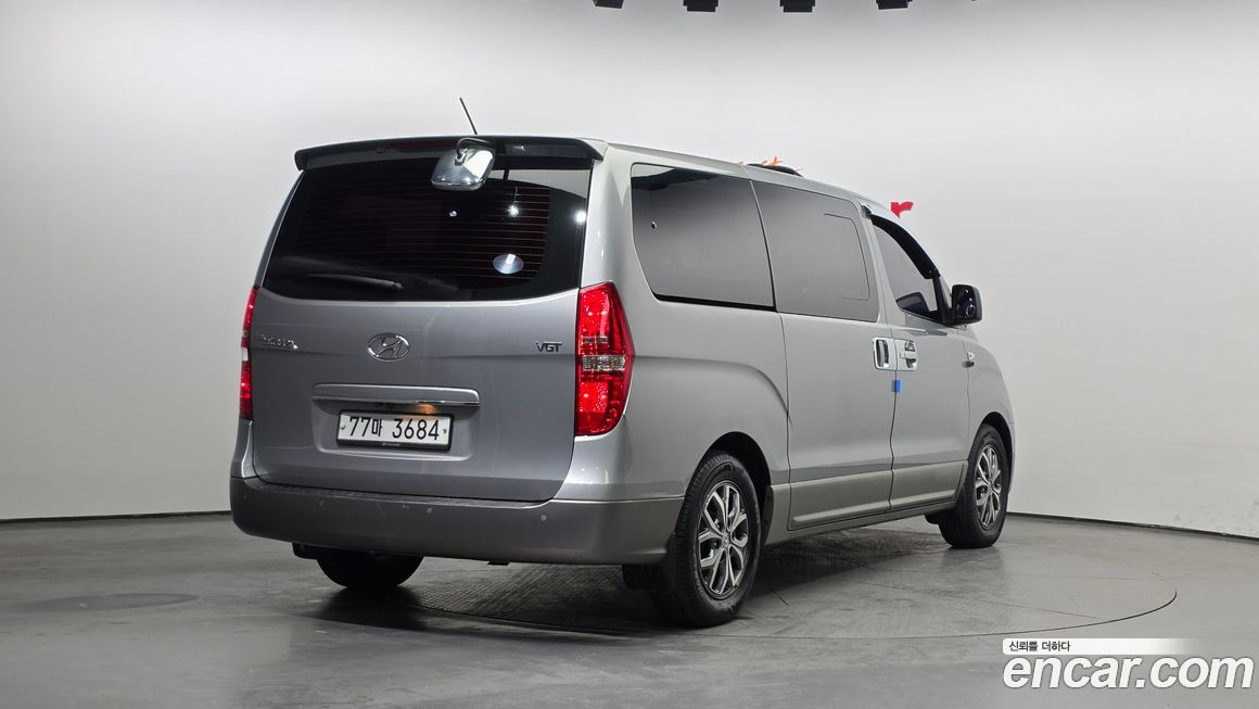 Hyundai Starex 2017