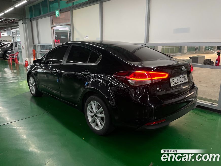 Kia K3 2016