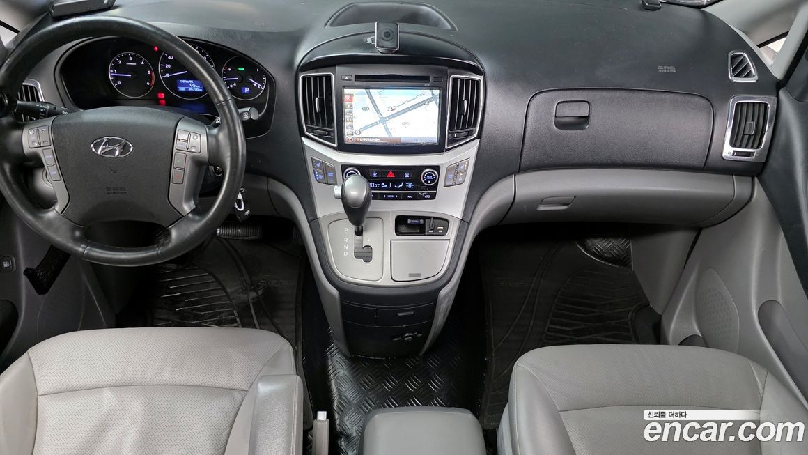 Hyundai Starex 2017