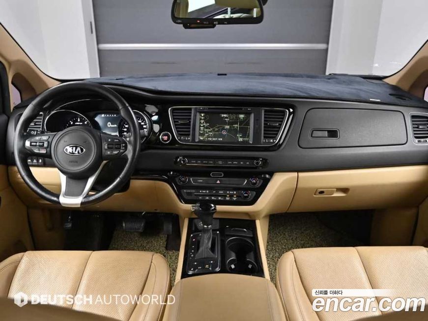 Kia Canival 2016