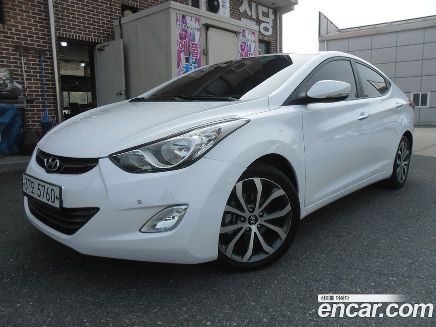 Hyundai AVANTE 2014