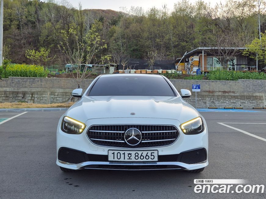 Mercedes-Benz E-Class 2021
