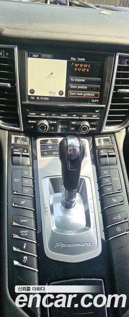 Porsche Panamera 2011