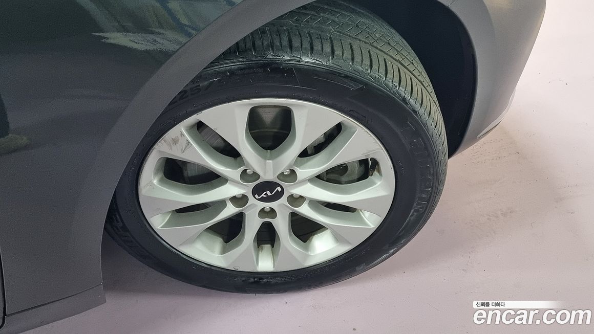 Kia K8 2023