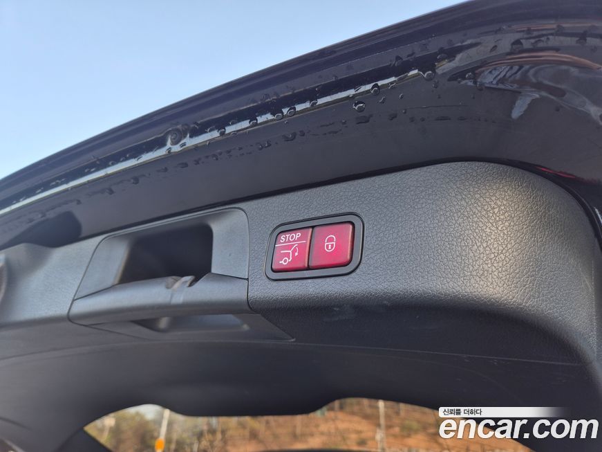 Mercedes-Benz GLB-Class 2020