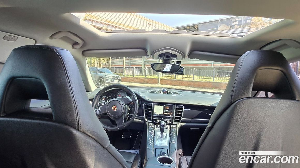 Porsche Panamera 2011