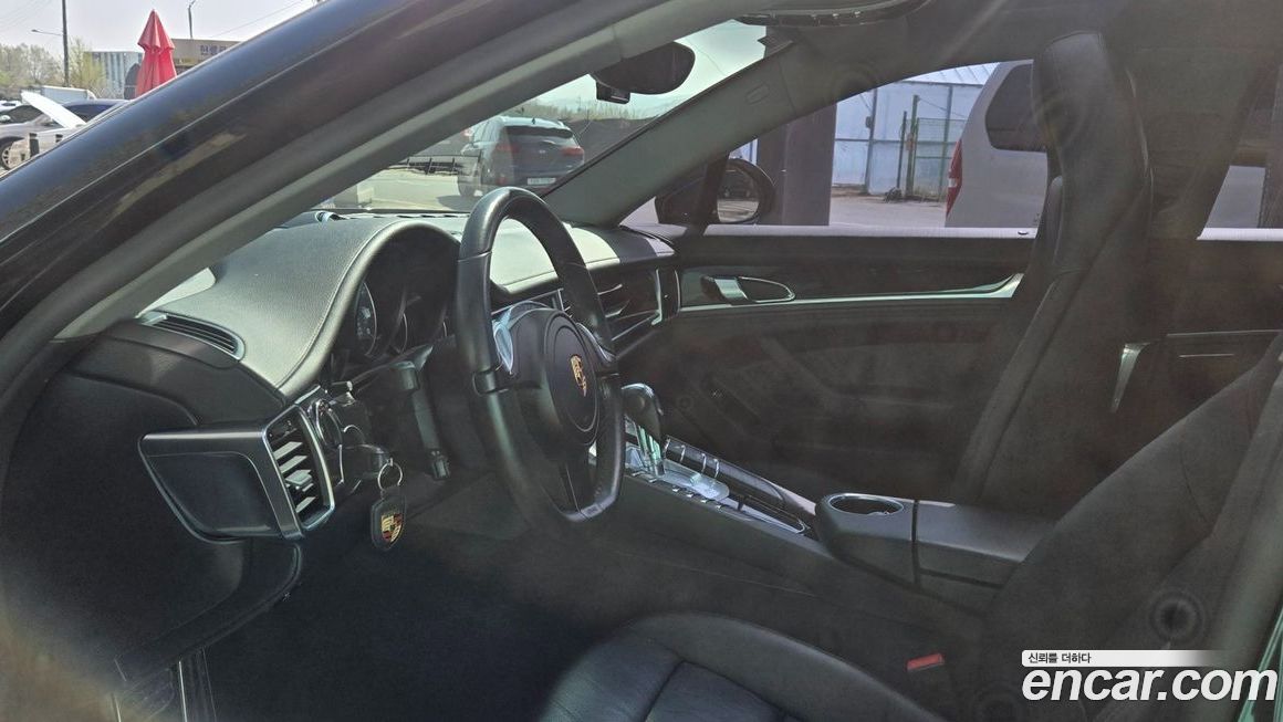 Porsche Panamera 2011