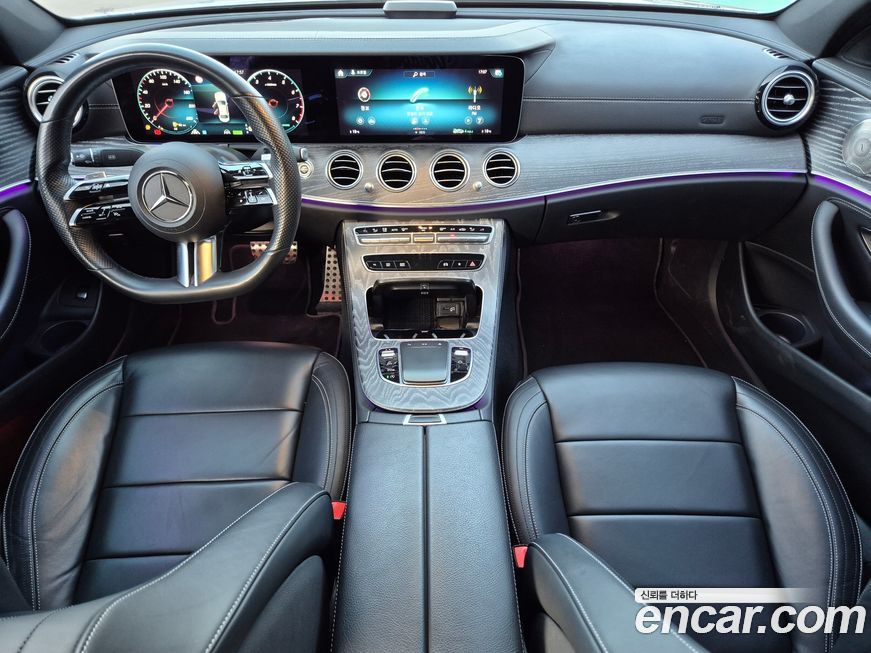 Mercedes-Benz E-Class 2021