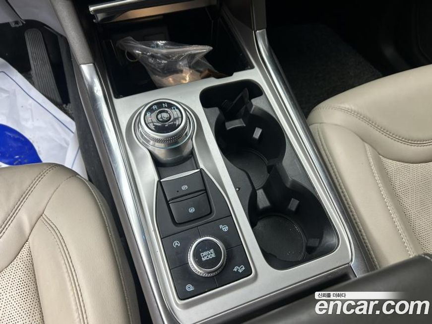 Ford Explorer 2022
