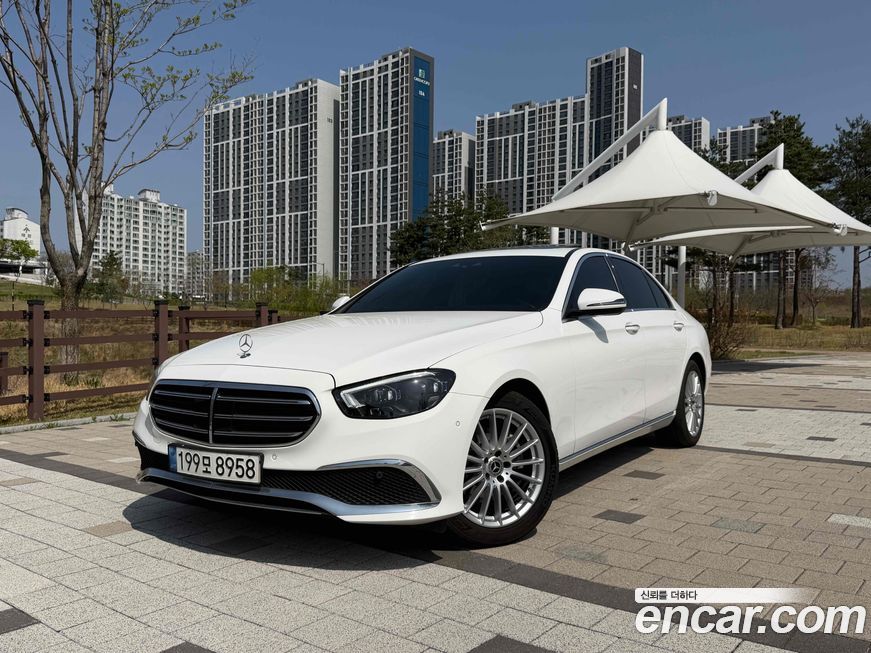 Mercedes-Benz E-Class 2021