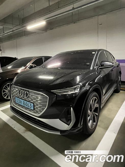 Audi Q4 e-tron 2023