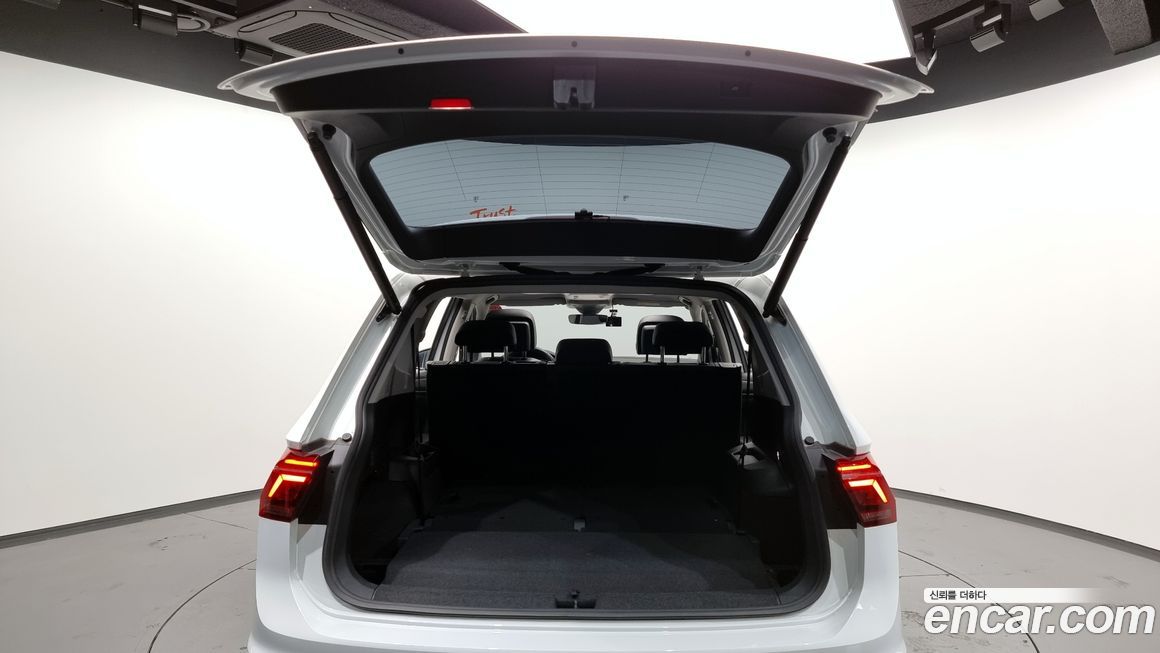 Volkswagen Tiguan 2023