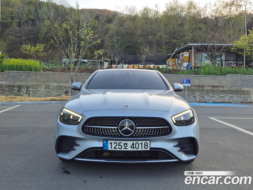 Mercedes-Benz E-Class 2021