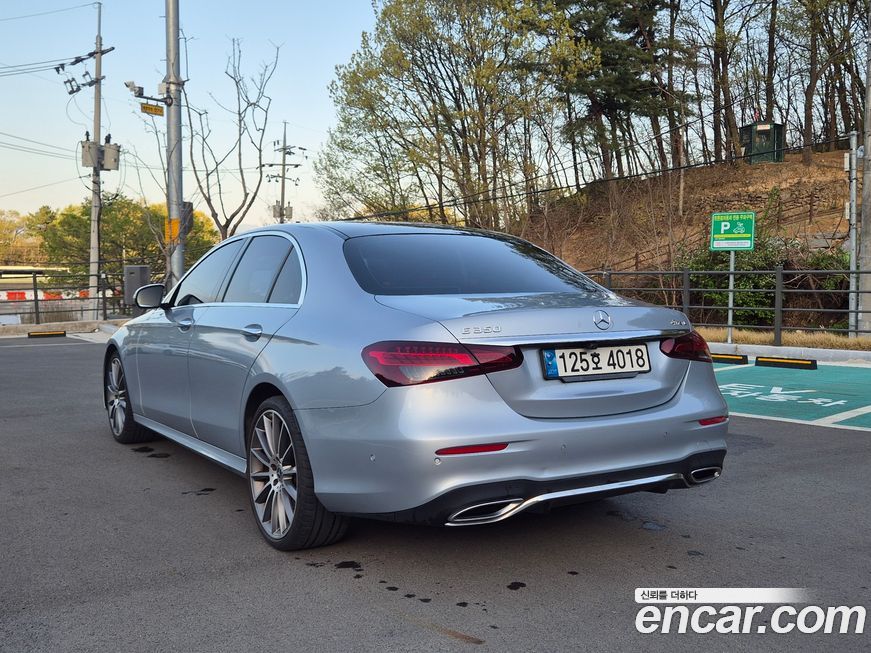 Mercedes-Benz E-Class 2021
